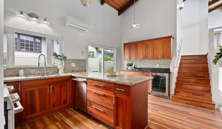 1269 Maleko Street,Kailua,Hawaii,96734,4 ベッドルーム ベッドルーム,3 バスルームバスルーム,一戸建て,Maleko,17945113