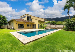 1269 Maleko Street,Kailua,Hawaii,96734,4 ベッドルーム ベッドルーム,3 バスルームバスルーム,一戸建て,Maleko,17945113