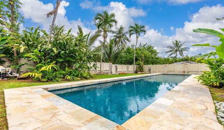 1269 Maleko Street,Kailua,Hawaii,96734,4 ベッドルーム ベッドルーム,3 バスルームバスルーム,一戸建て,Maleko,17945113