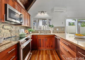 1269 Maleko Street,Kailua,Hawaii,96734,4 ベッドルーム ベッドルーム,3 バスルームバスルーム,一戸建て,Maleko,17945113