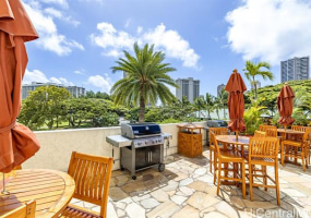 2045 Kalakaua Avenue,Honolulu,Hawaii,96815,1 BathroomBathrooms,Condo/Townhouse,Kalakaua,6,17946182