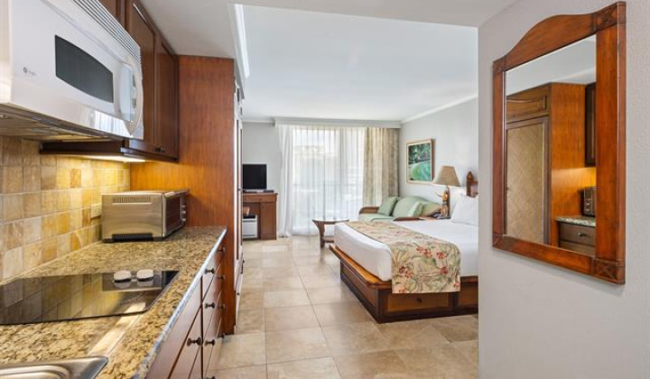 2045 Kalakaua Avenue,Honolulu,Hawaii,96815,1 BathroomBathrooms,Condo/Townhouse,Kalakaua,6,17946182