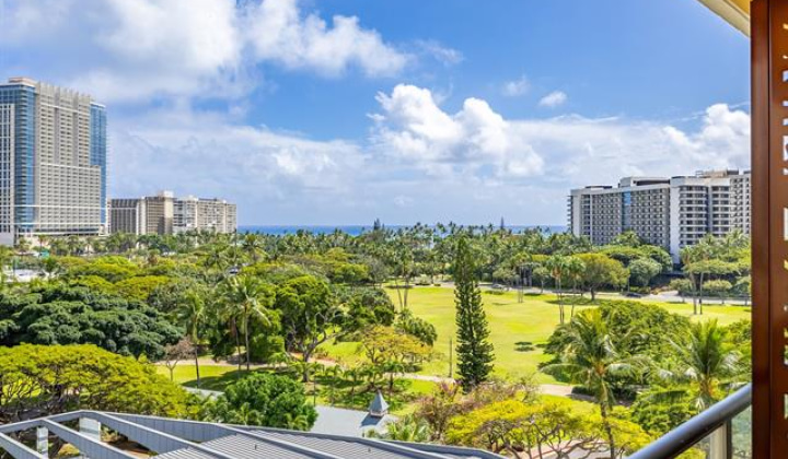 2045 Kalakaua Avenue,Honolulu,Hawaii,96815,1 BathroomBathrooms,Condo/Townhouse,Kalakaua,6,17946182