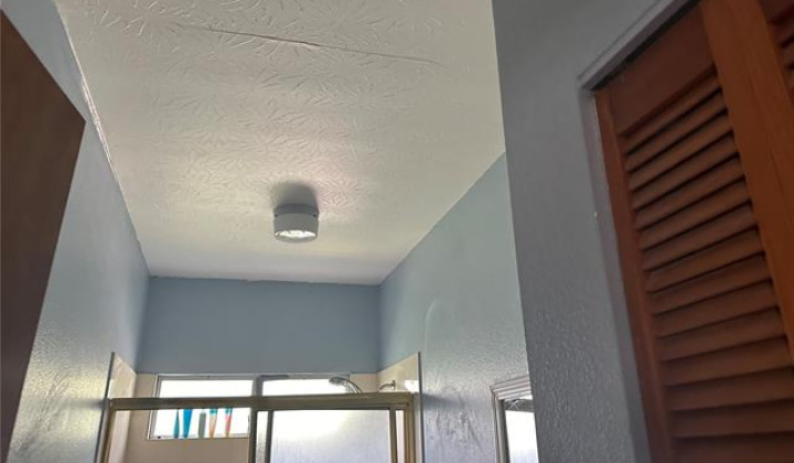 2606 Kalihi Street,Honolulu,Hawaii,96819,9 ベッドルーム ベッドルーム,6 バスルームバスルーム,一戸建て,Kalihi,17948470