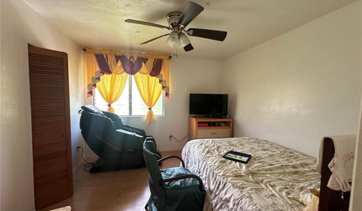 2606 Kalihi Street,Honolulu,Hawaii,96819,9 ベッドルーム ベッドルーム,6 バスルームバスルーム,一戸建て,Kalihi,17948470