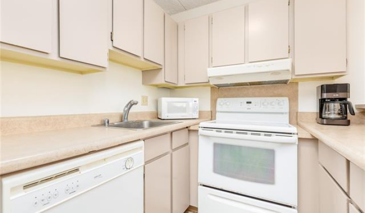 411 Hobron Lane,Honolulu,Hawaii,96815,1 ベッドルーム ベッドルーム,1 バスルームバスルーム,コンド / タウンハウス,Hobron,7,18406855