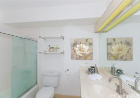 2115 Ala Wai Boulevard,Honolulu,Hawaii,96815,1 Bedroom Bedrooms,1 BathroomBathrooms,Condo/Townhouse,Ala Wai,11,17952164