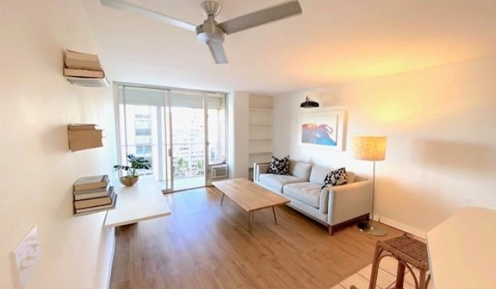 2115 Ala Wai Boulevard,Honolulu,Hawaii,96815,1 Bedroom Bedrooms,1 BathroomBathrooms,Condo/Townhouse,Ala Wai,11,17952164