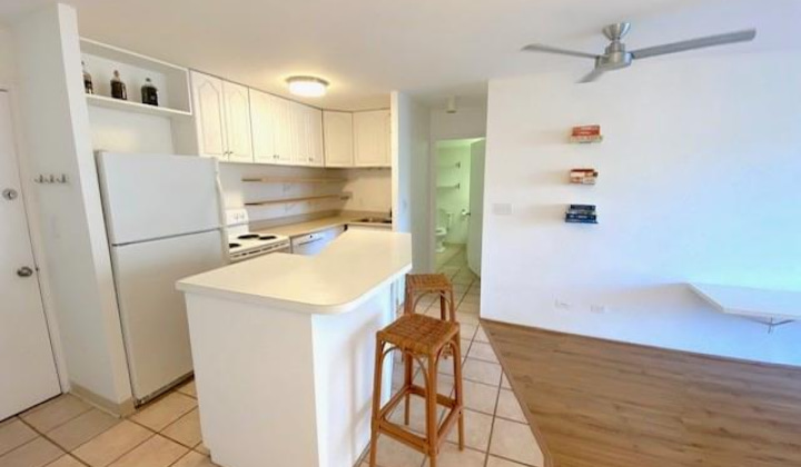 2115 Ala Wai Boulevard,Honolulu,Hawaii,96815,1 Bedroom Bedrooms,1 BathroomBathrooms,Condo/Townhouse,Ala Wai,11,17952164