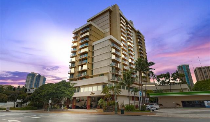 2045 Kalakaua Avenue,Honolulu,Hawaii,96815,1 Bedroom Bedrooms,1 BathroomBathrooms,Condo/Townhouse,Kalakaua,7,17952376