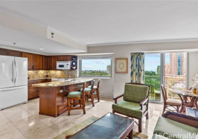 2045 Kalakaua Avenue,Honolulu,Hawaii,96815,1 Bedroom Bedrooms,1 BathroomBathrooms,Condo/Townhouse,Kalakaua,7,17952376