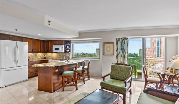 2045 Kalakaua Avenue,Honolulu,Hawaii,96815,1 Bedroom Bedrooms,1 BathroomBathrooms,Condo/Townhouse,Kalakaua,7,17952376