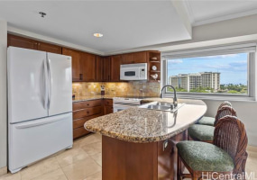 2045 Kalakaua Avenue,Honolulu,Hawaii,96815,1 Bedroom Bedrooms,1 BathroomBathrooms,Condo/Townhouse,Kalakaua,7,17952376