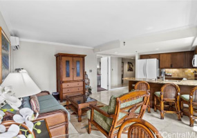 2045 Kalakaua Avenue,Honolulu,Hawaii,96815,1 Bedroom Bedrooms,1 BathroomBathrooms,Condo/Townhouse,Kalakaua,7,17952376