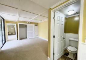 2215 Aloha Drive,Honolulu,Hawaii,96815,2 Bedrooms Bedrooms,2 BathroomsBathrooms,Condo/Townhouse,Aloha,7,17953286
