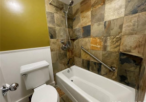 2215 Aloha Drive,Honolulu,Hawaii,96815,2 Bedrooms Bedrooms,2 BathroomsBathrooms,Condo/Townhouse,Aloha,7,17953286