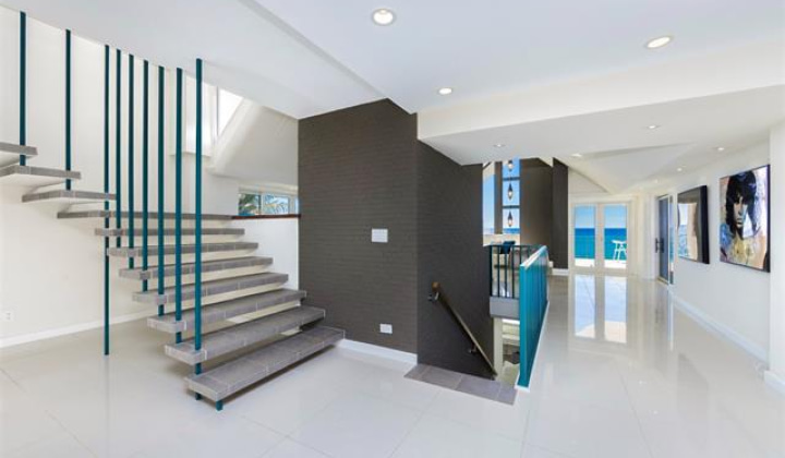 4131 Black Point Place,Honolulu,Hawaii,96816,3 Bedrooms Bedrooms,3 BathroomsBathrooms,Single family,Black Point,18425447