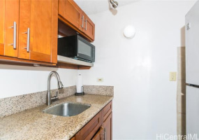 2525 Date Street,Honolulu,Hawaii,96826,2 Bedrooms Bedrooms,2 BathroomsBathrooms,Condo/Townhouse,Date,26,17953850
