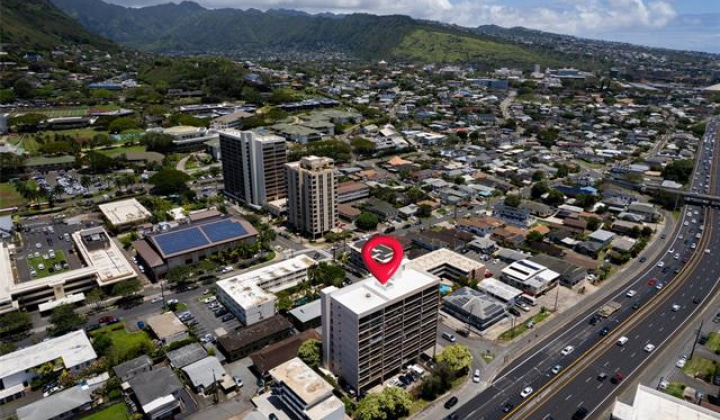 1414 Alexander Street,Honolulu,Hawaii,96822,1 Bedroom Bedrooms,1 BathroomBathrooms,Condo/Townhouse,Alexander,10,17954610