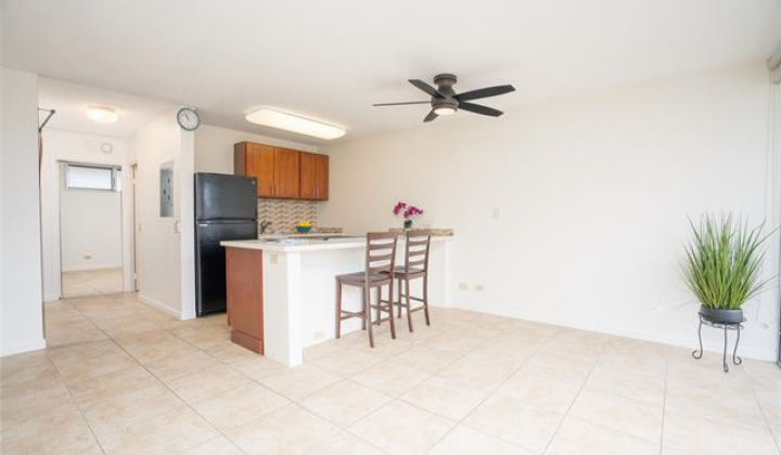 1414 Alexander Street,Honolulu,Hawaii,96822,1 Bedroom Bedrooms,1 BathroomBathrooms,Condo/Townhouse,Alexander,10,17954610