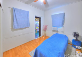 1007 Elsie Lane,Honolulu,Hawaii,96826,5 Bedrooms Bedrooms,3 BathroomsBathrooms,Single family,Elsie,17954870