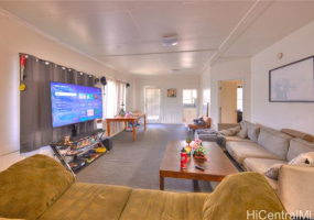 1007 Elsie Lane,Honolulu,Hawaii,96826,5 Bedrooms Bedrooms,3 BathroomsBathrooms,Single family,Elsie,17954870