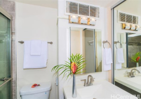 750 Amana Street,Honolulu,Hawaii,96814,1 バスルームバスルーム,コンド / タウンハウス,Amana,13,17956487