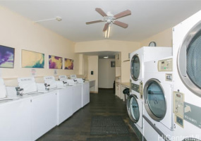 750 Amana Street,Honolulu,Hawaii,96814,1 バスルームバスルーム,コンド / タウンハウス,Amana,13,17956487