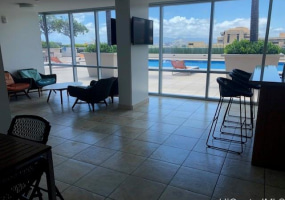 555 South Street,Honolulu,Hawaii,96813,1 Bedroom Bedrooms,1 BathroomBathrooms,Condo/Townhouse,South,28,17957389