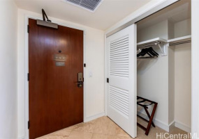 223 Saratoga Road,Honolulu,Hawaii,96815,1 ベッドルーム ベッドルーム,1 バスルームバスルーム,コンド / タウンハウス,Saratoga,22,18427666