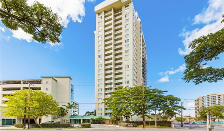 215 King Street,Honolulu,Hawaii,96817,2 Bedrooms Bedrooms,2 BathroomsBathrooms,Condo/Townhouse,King,15,19145608