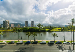 2233 Ala Wai Boulevard,Honolulu,Hawaii,96815,2 Bedrooms Bedrooms,2 BathroomsBathrooms,Condo/Townhouse,Ala Wai,5,17960535