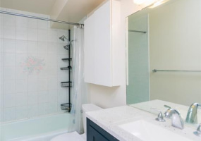 2233 Ala Wai Boulevard,Honolulu,Hawaii,96815,2 Bedrooms Bedrooms,2 BathroomsBathrooms,Condo/Townhouse,Ala Wai,5,17960535