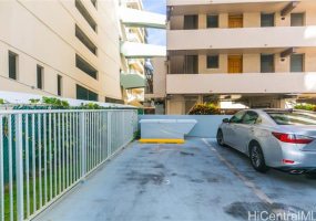 2233 Ala Wai Boulevard,Honolulu,Hawaii,96815,2 Bedrooms Bedrooms,2 BathroomsBathrooms,Condo/Townhouse,Ala Wai,5,17960535