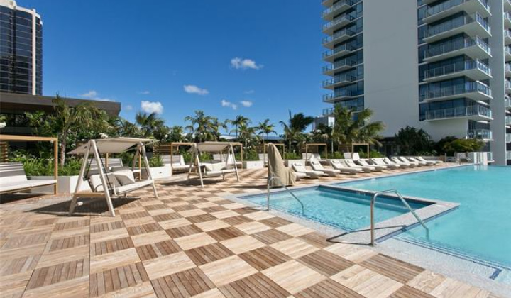 1515 Liona Street,Honolulu,Hawaii,96814,3 Bedrooms Bedrooms,2 BathroomsBathrooms,Condo/Townhouse,Liona,34,19158717