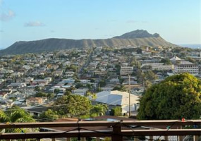 3737 Sierra Drive,Honolulu,Hawaii,96816,7 Bedrooms Bedrooms,5 BathroomsBathrooms,Single family,Sierra,17960536