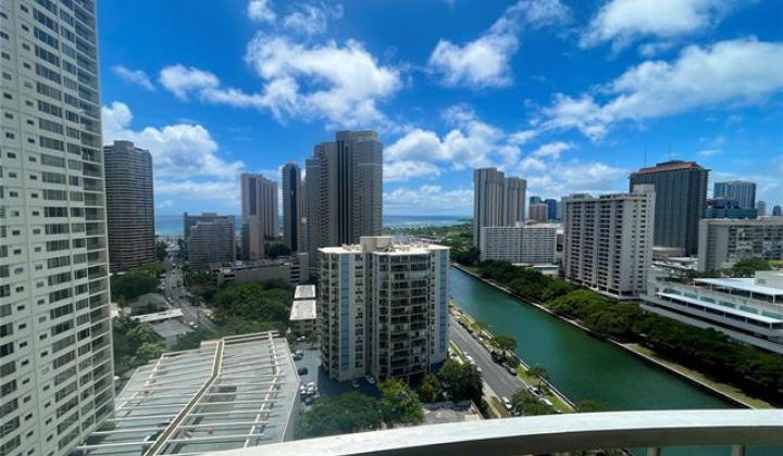 1717 Ala Wai Boulevard,Honolulu,Hawaii,96815,2 ベッドルーム ベッドルーム,2 バスルームバスルーム,コンド / タウンハウス,Ala Wai,21,17961793