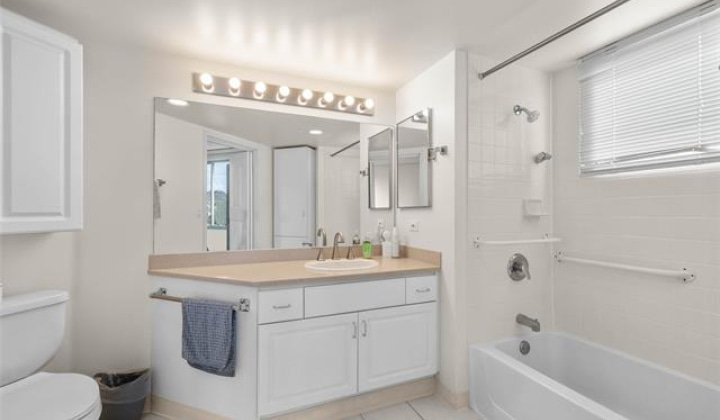 1314 Kalakaua Avenue,Honolulu,Hawaii,96826,2 Bedrooms Bedrooms,2 BathroomsBathrooms,Condo/Townhouse,Kalakaua,9,19127055