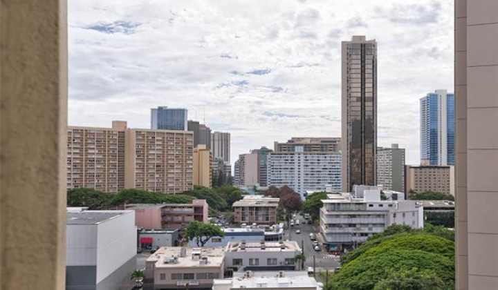 1314 Kalakaua Avenue,Honolulu,Hawaii,96826,2 Bedrooms Bedrooms,2 BathroomsBathrooms,Condo/Townhouse,Kalakaua,9,19127055