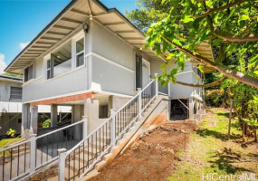 3063 Woolsey Place,Honolulu,Hawaii,96822,3 Bedrooms Bedrooms,1 BathroomBathrooms,Single family,Woolsey,17962446