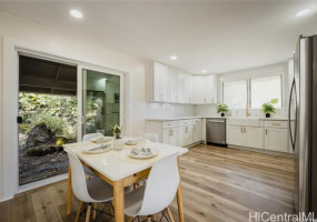 3063 Woolsey Place,Honolulu,Hawaii,96822,3 Bedrooms Bedrooms,1 BathroomBathrooms,Single family,Woolsey,17962446