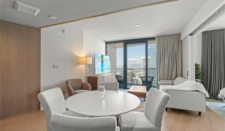 1000 Auahi Street,Honolulu,Hawaii,96814,1 Bedroom Bedrooms,1 BathroomBathrooms,Condo/Townhouse,Auahi,29,19128637