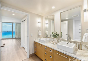 1177 Queen Street,Honolulu,Hawaii,96814,2 Bedrooms Bedrooms,2 BathroomsBathrooms,Condo/Townhouse,Queen,42,17962517