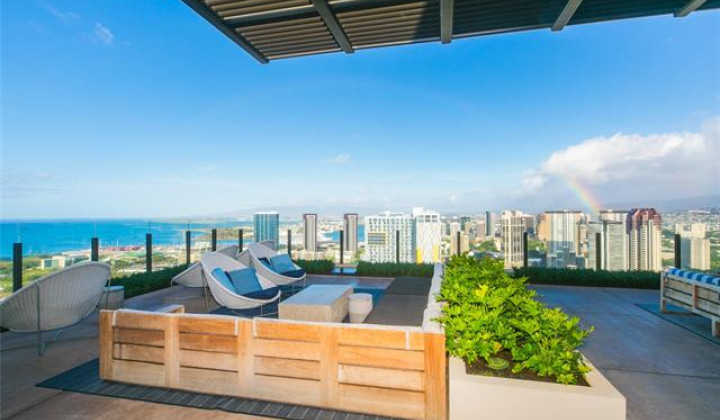 987 Queen Street,Honolulu,Hawaii,96814,2 Bedrooms Bedrooms,2 BathroomsBathrooms,Condo/Townhouse,Queen,14,18486402