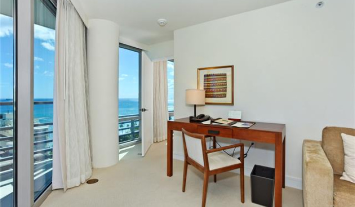 223 Saratoga Road,Honolulu,Hawaii,96815,1 Bedroom Bedrooms,1 BathroomBathrooms,Condo/Townhouse,Saratoga,21,17962674