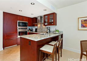223 Saratoga Road,Honolulu,Hawaii,96815,1 Bedroom Bedrooms,1 BathroomBathrooms,Condo/Townhouse,Saratoga,21,17962674