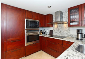 223 Saratoga Road,Honolulu,Hawaii,96815,1 Bedroom Bedrooms,1 BathroomBathrooms,Condo/Townhouse,Saratoga,21,17962674