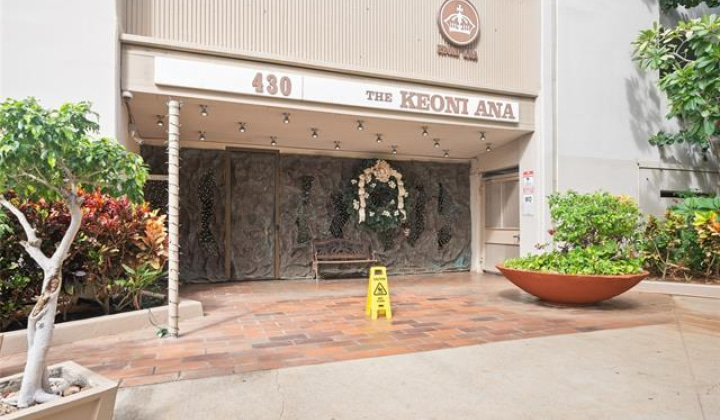 430 Keoniana Street,Honolulu,Hawaii,96815,2 Bedrooms Bedrooms,1 BathroomBathrooms,Condo/Townhouse,Keoniana,3,19129563
