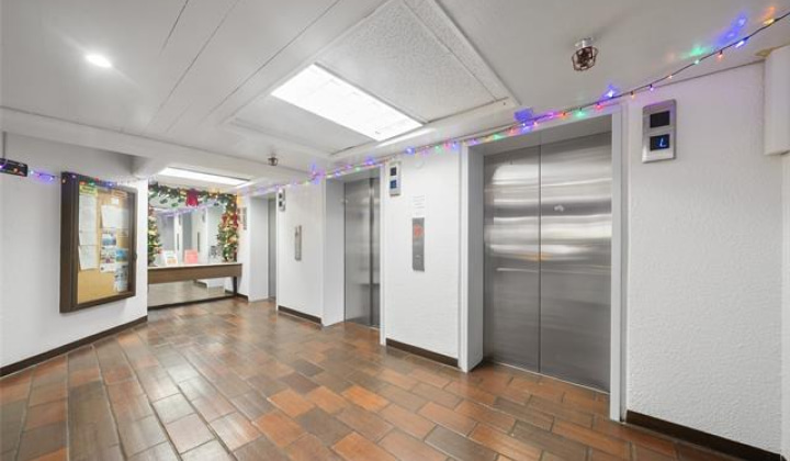 430 Keoniana Street,Honolulu,Hawaii,96815,2 Bedrooms Bedrooms,1 BathroomBathrooms,Condo/Townhouse,Keoniana,3,19129563