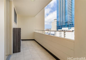 780 Amana Street,Honolulu,Hawaii,96814,2 ベッドルーム ベッドルーム,1 バスルームバスルーム,コンド / タウンハウス,Amana,10,17962954